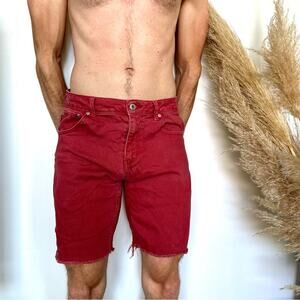 MENS F21 FOREVER 21 Red Denim Jean 8" Inseam Raw Hem Casual Shorts Jeans 32